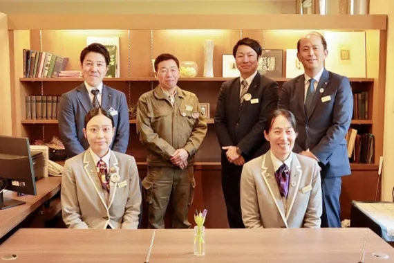 総支配人室付